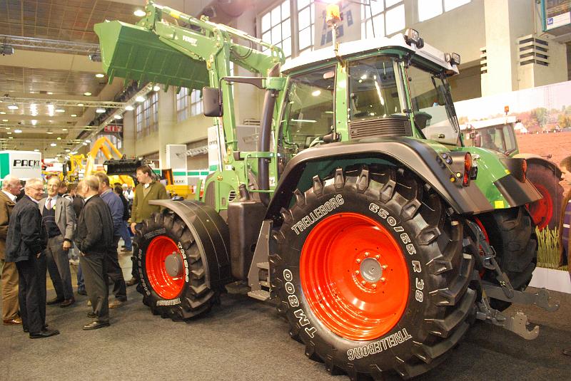 20091202_11370_DSC_5769.JPG - Fendt